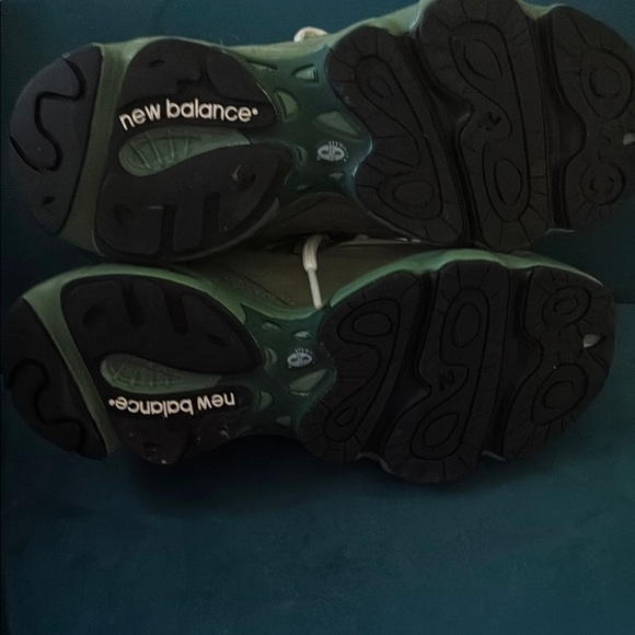 New Balance 1000 Sneakers - Picture 5 of 5